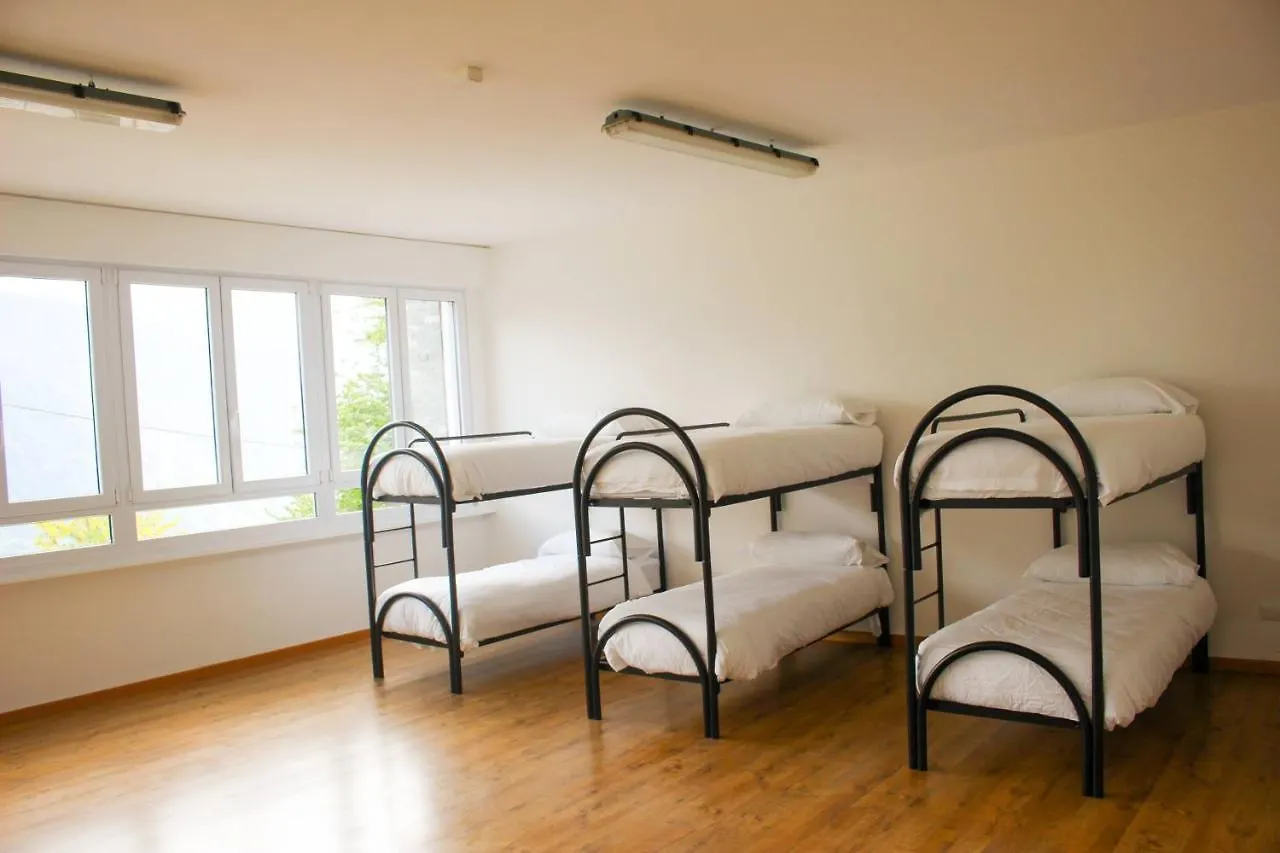 Indomita Alps Hostel Castione Andevenno Italia